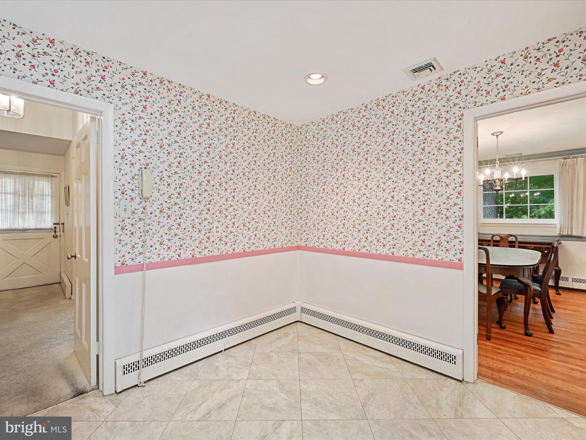 254 Upper Gulph Road Wayne, PA 19087 - Photo 19 of 57