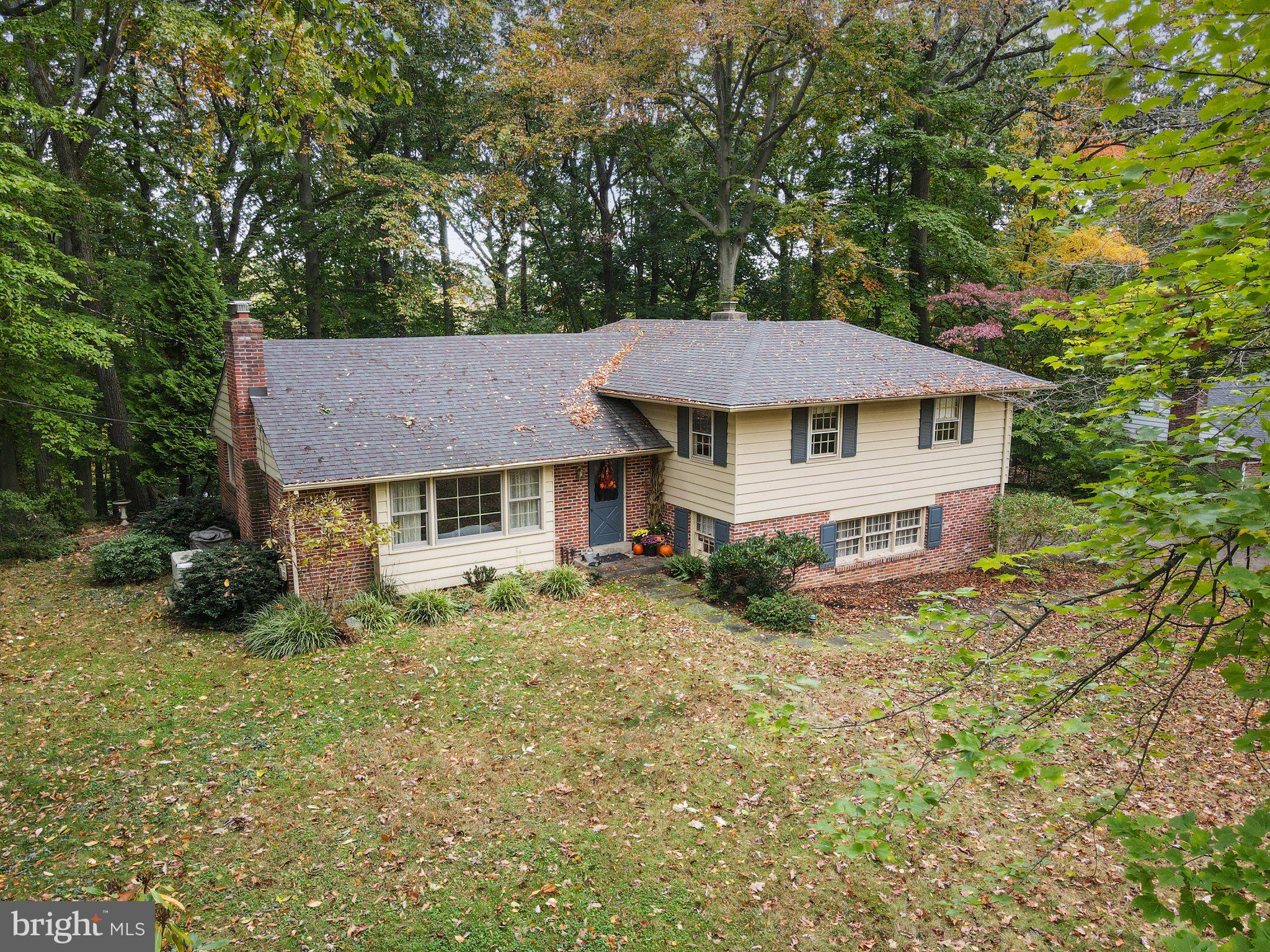 254 Upper Gulph Road Wayne, PA 19087 - Photo 2 of 57