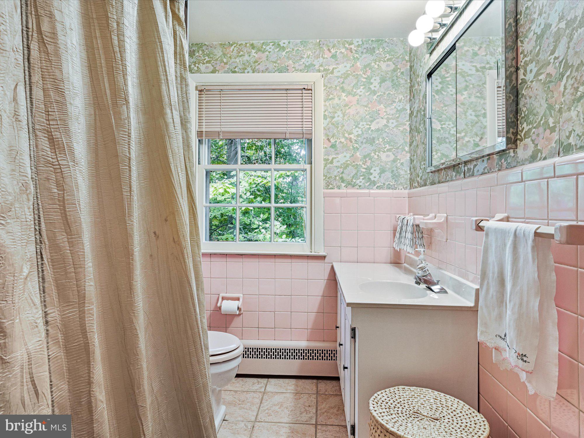 254 Upper Gulph Road Wayne, PA 19087 - Photo 28 of 57