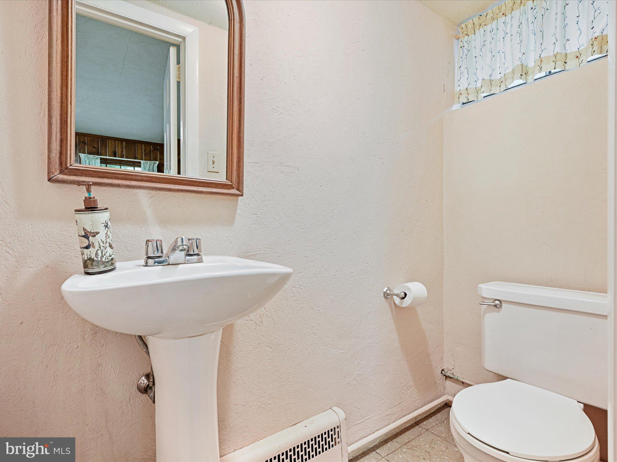 254 Upper Gulph Road Wayne, PA 19087 - Photo 32 of 57