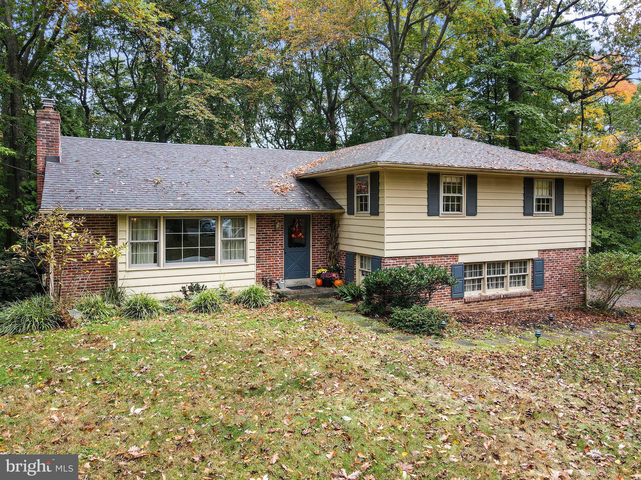 254 Upper Gulph Road Wayne, PA 19087 - Photo 4 of 57