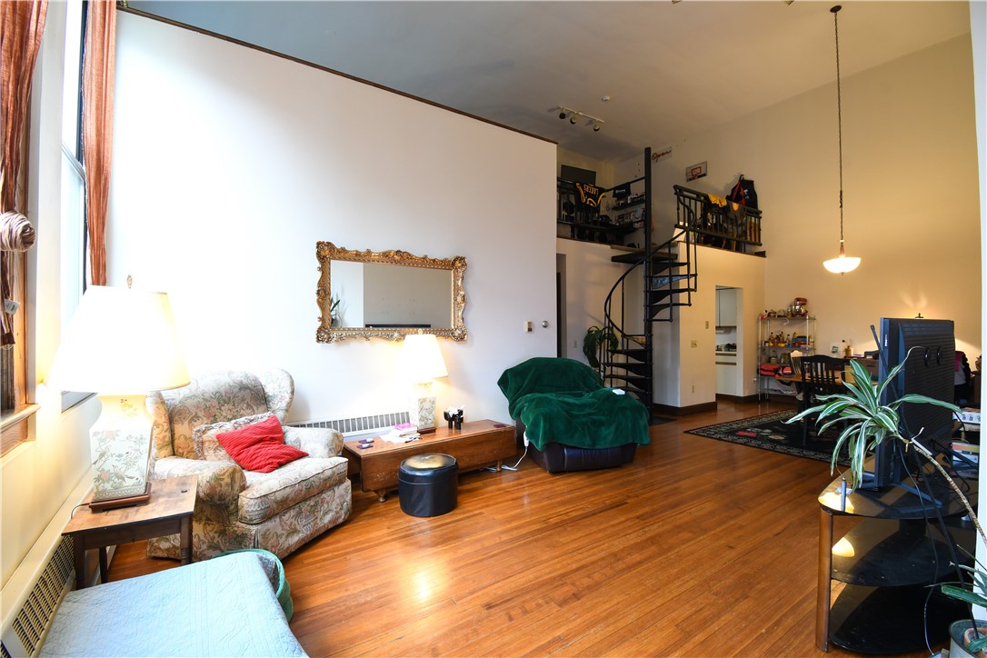 94 Averill Avenue, Unit 2 Rochester, NY 14620 - Photo 4 of 17
