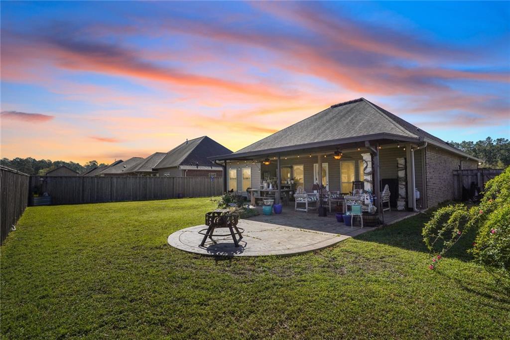 317 Debouchel Place Mandeville, LA 70471 - Photo 2 of 23