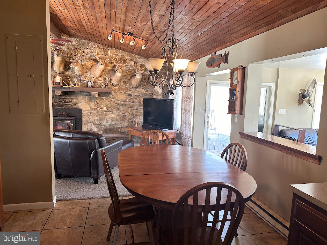 35 James Road Reinholds, PA 17569 - Photo 11 of 51 Dining Area