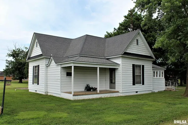 $159,900 | 1607 South Carbon Street, Marion, IL 62959