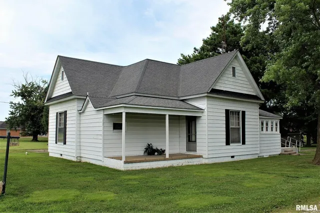 $159,900 | 1607 South Carbon Street, Marion, IL 62959