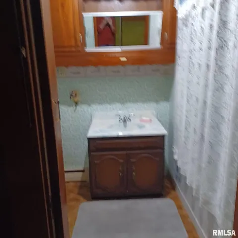 $159,900 | 1607 South Carbon Street, Marion, IL 62959