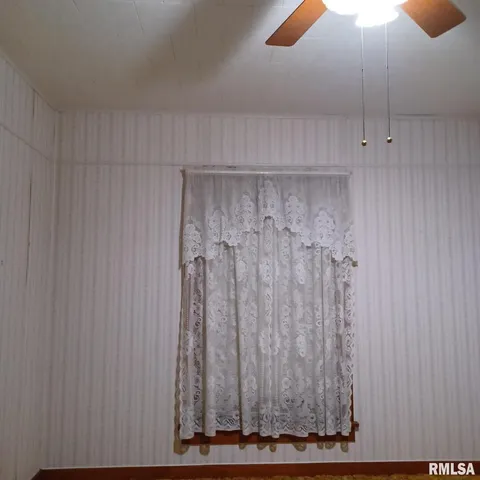 $159,900 | 1607 South Carbon Street, Marion, IL 62959