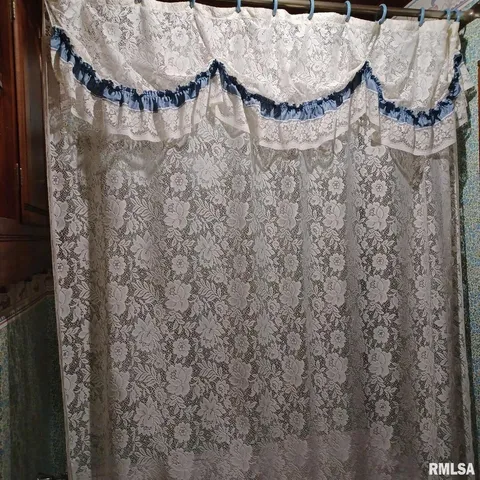 $159,900 | 1607 South Carbon Street, Marion, IL 62959