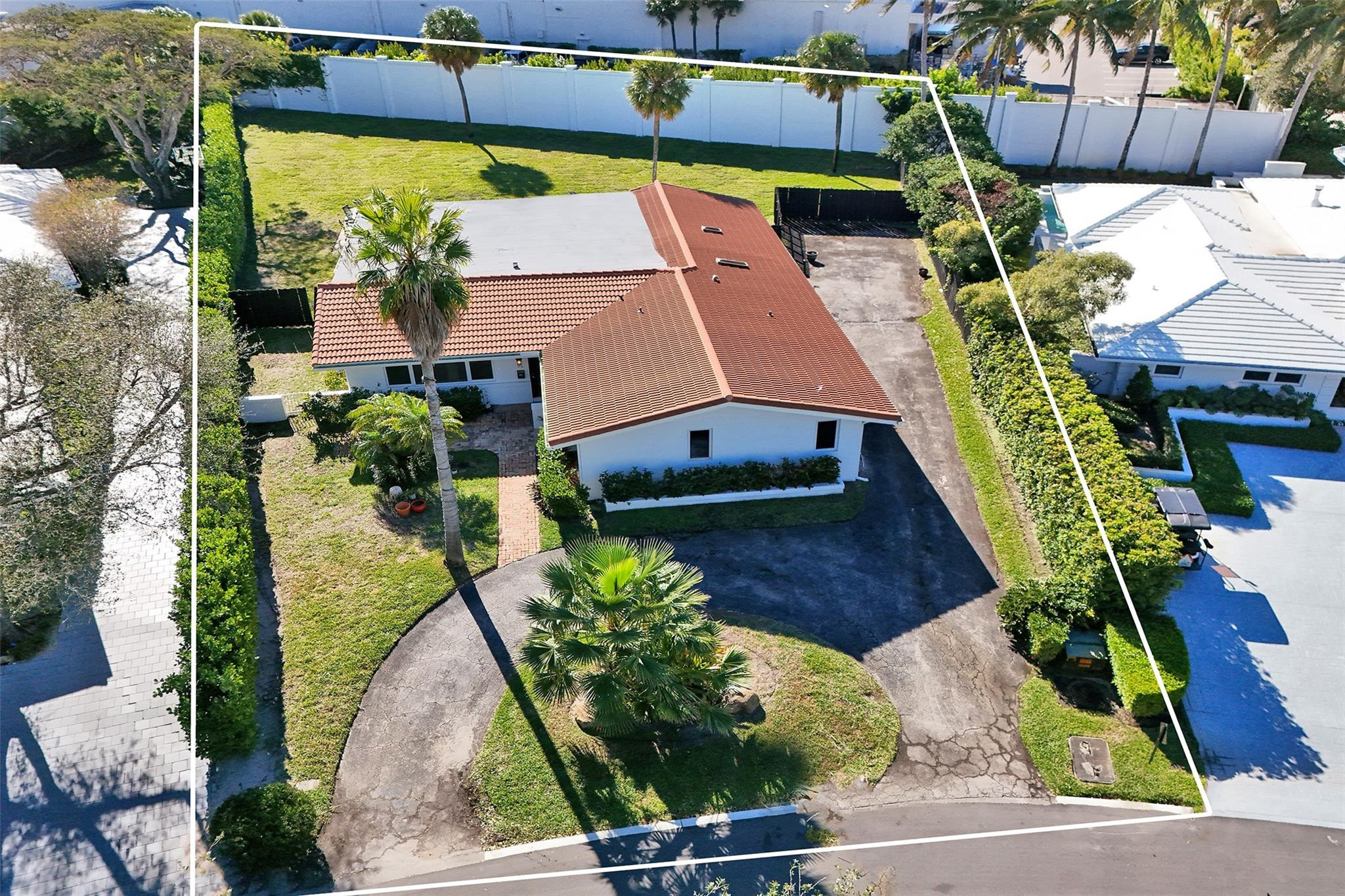 26 Cayuga Road Sea Ranch Lakes, FL 33308 - Photo 33 of 36 Photo 33