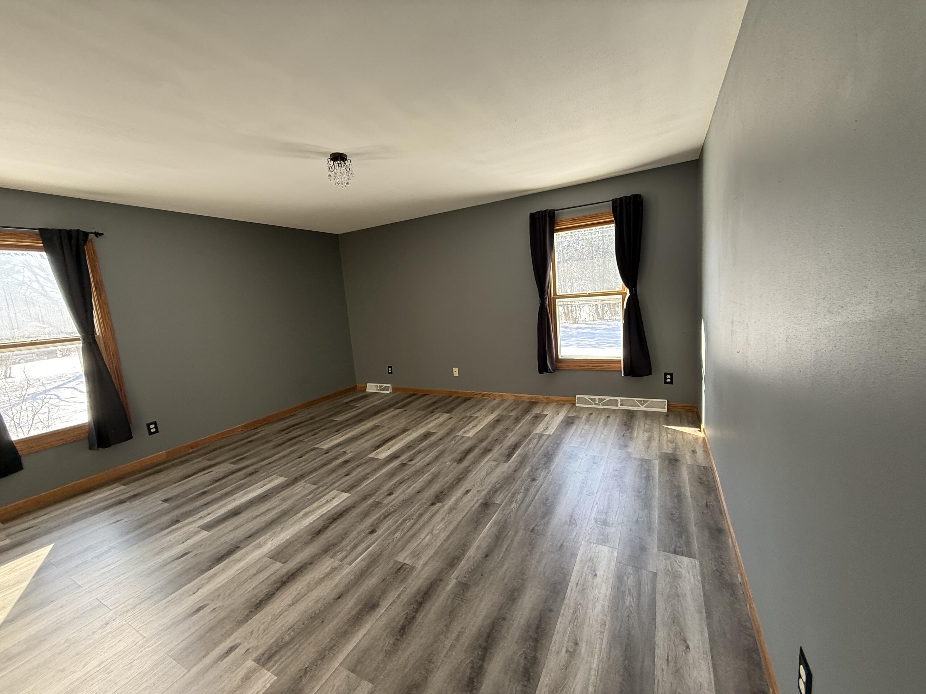S85W19635 Colonial Court Muskego, WI 53150 - Photo 11 of 19 master bedroom