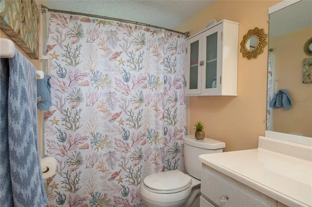 $90,000 | 400 El Camino Drive, Unit 201, Winter Haven, FL 33884