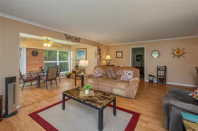 $90,000 | 400 El Camino Drive, Unit 201, Winter Haven, FL 33884