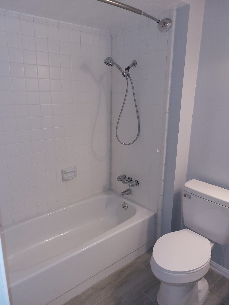 1846 Hollister Street, Unit 6 Houston, TX 77080 - Photo 15 of 24