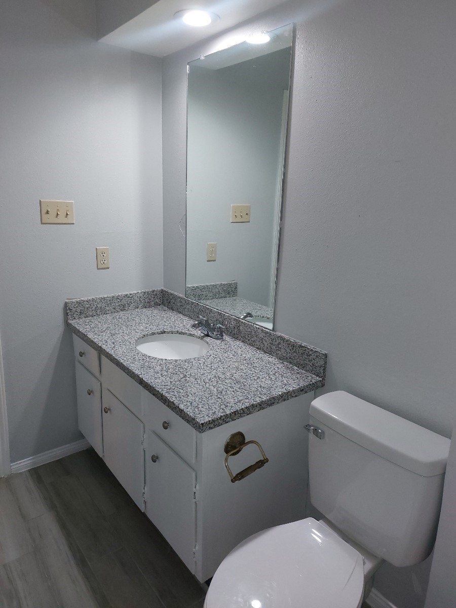 1846 Hollister Street, Unit 6 Houston, TX 77080 - Photo 22 of 24