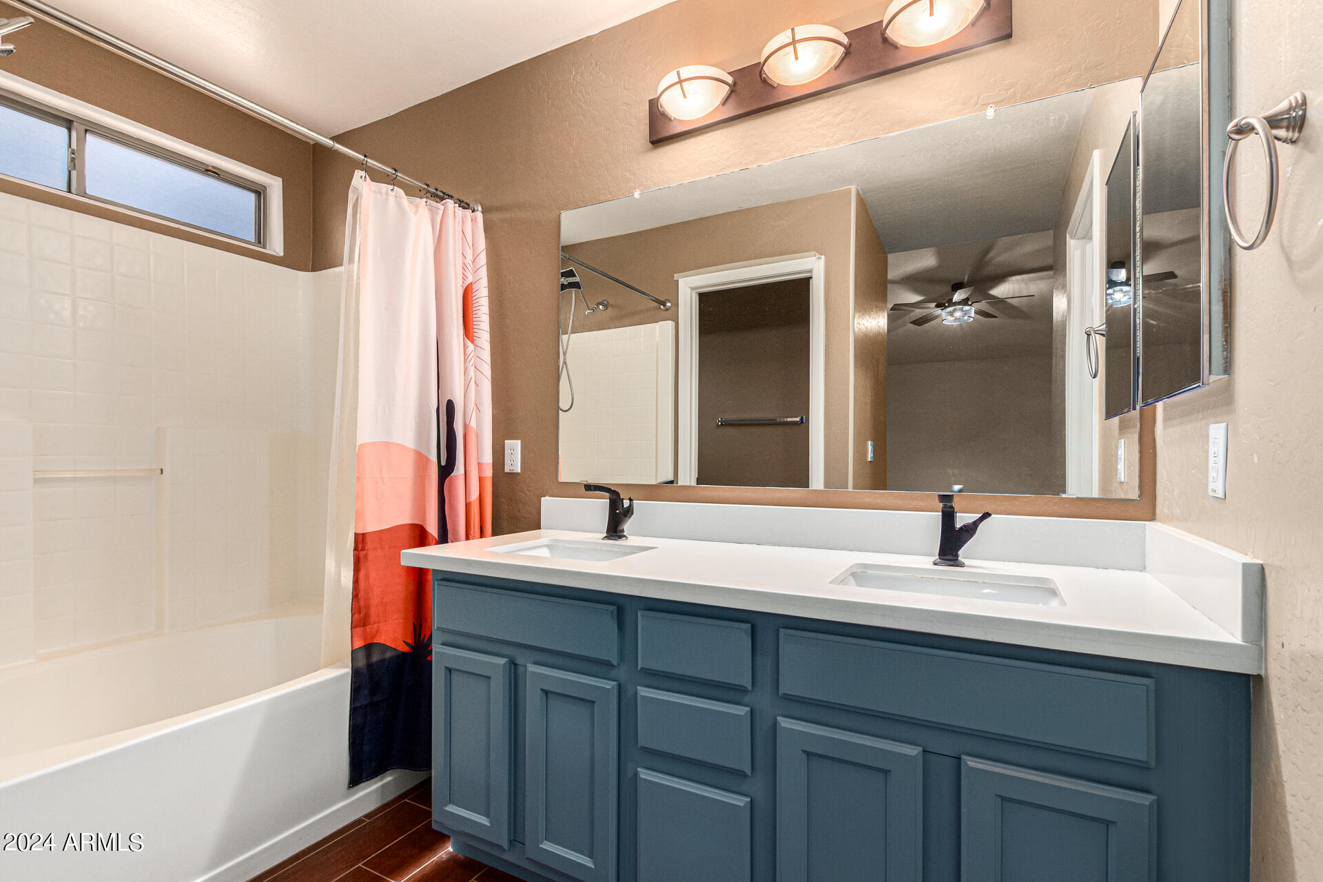2335 West Darrel Road Phoenix, AZ 85041 - Photo 6 of 32 19-Darrel