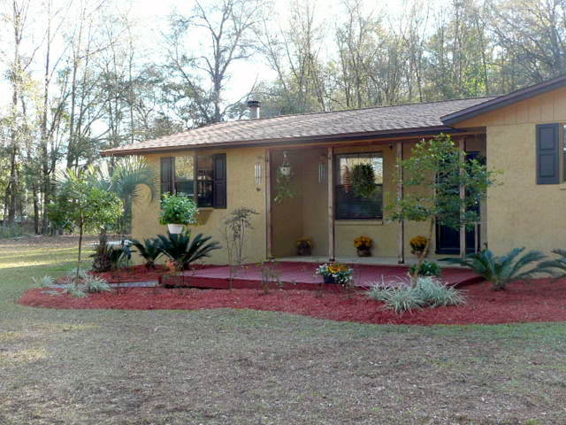 Great curb appeal