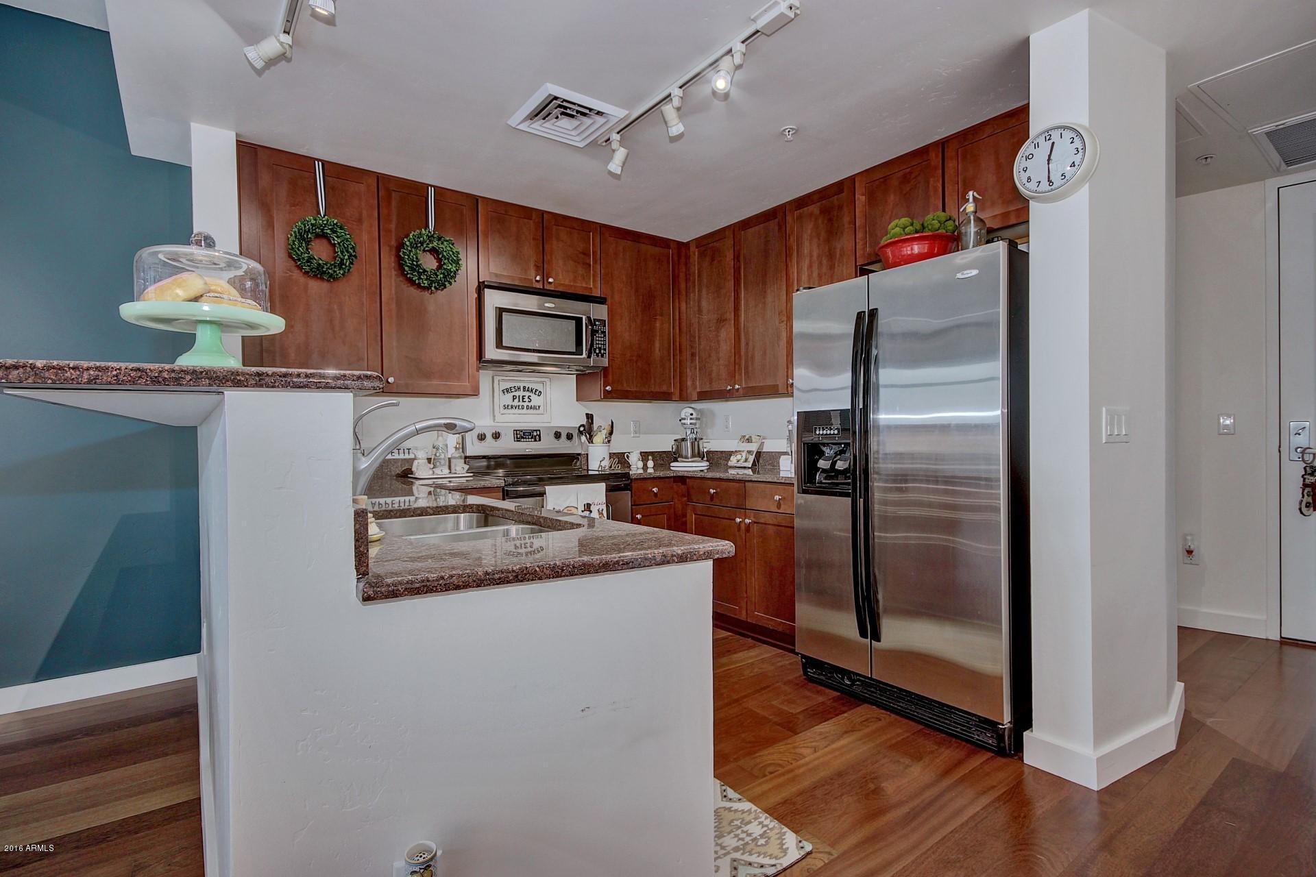 310 South 4th Street, Unit 908 Phoenix, AZ 85004 - Photo 1 of 35 0006-4th 908 (7)