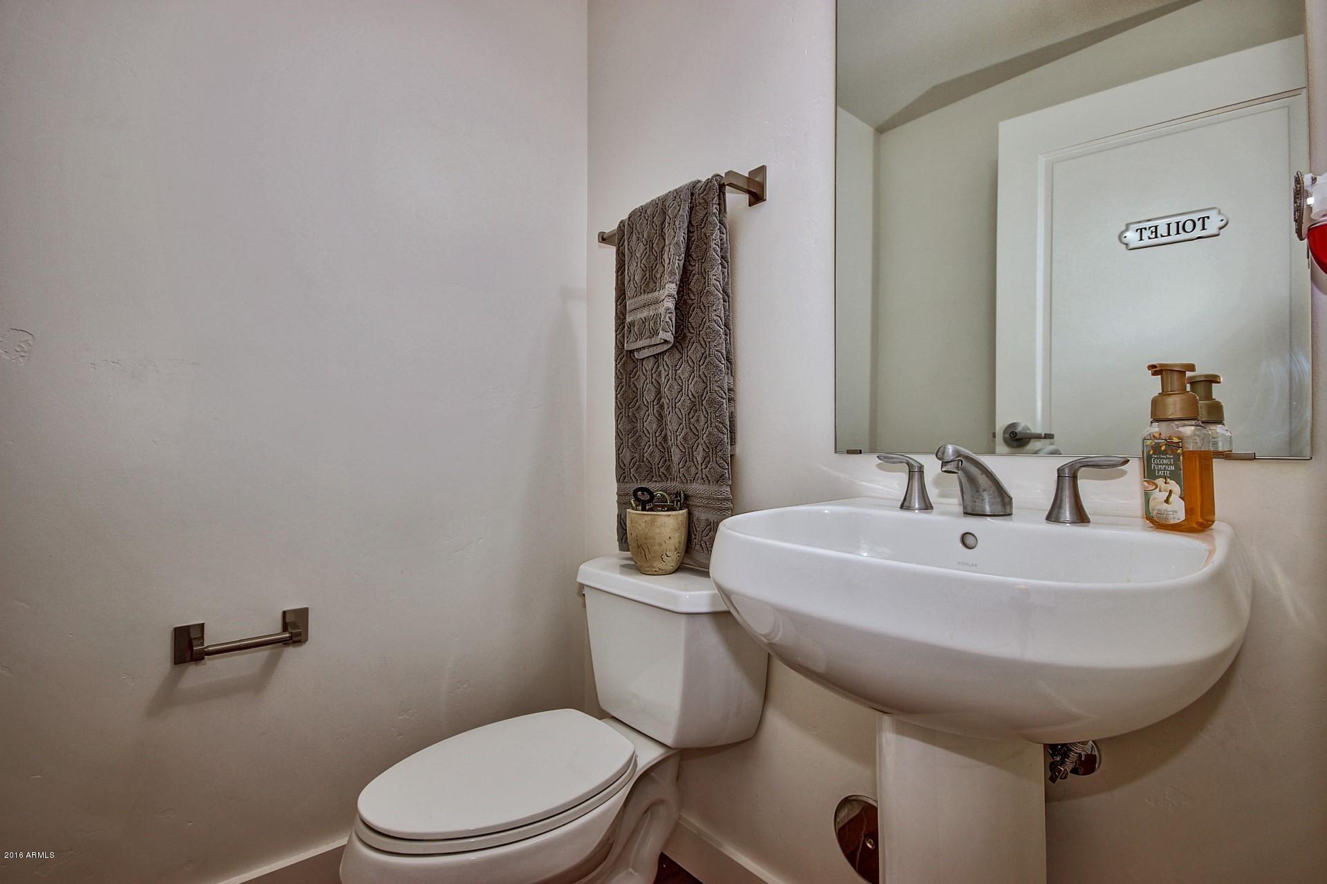 310 South 4th Street, Unit 908 Phoenix, AZ 85004 - Photo 20 of 35 0004-4th 908 (3)