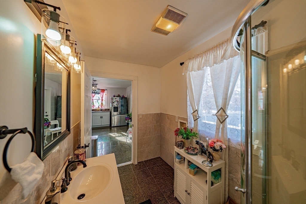 1 Rhodes Street Saugus, MA 01906 - Photo 13 of 35