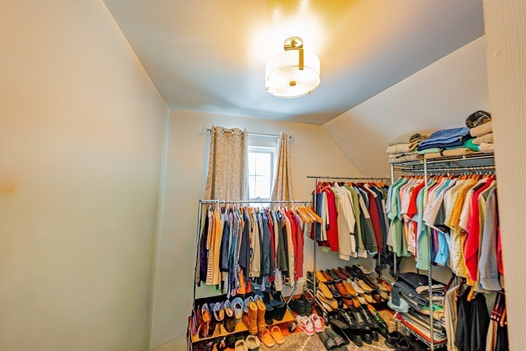 1 Rhodes Street Saugus, MA 01906 - Photo 23 of 35