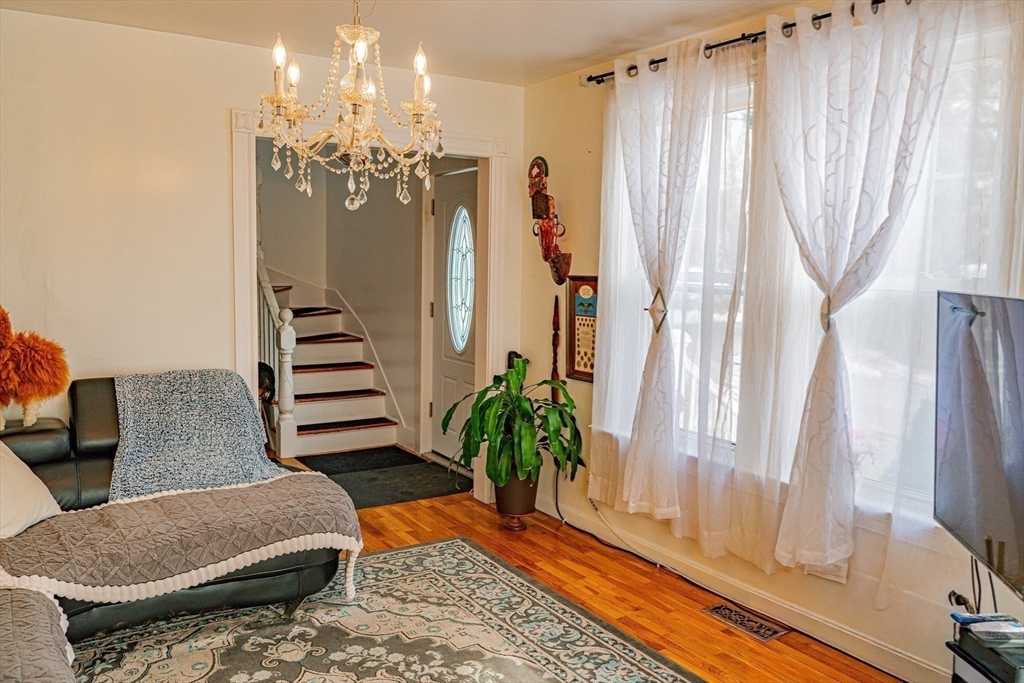 1 Rhodes Street Saugus, MA 01906 - Photo 4 of 36