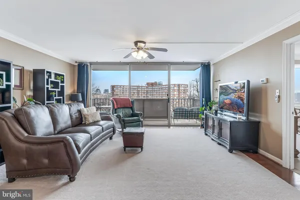 $399,999 | 1515 South Arlington Ridge Road, Unit 504, Arlington, VA 22202
