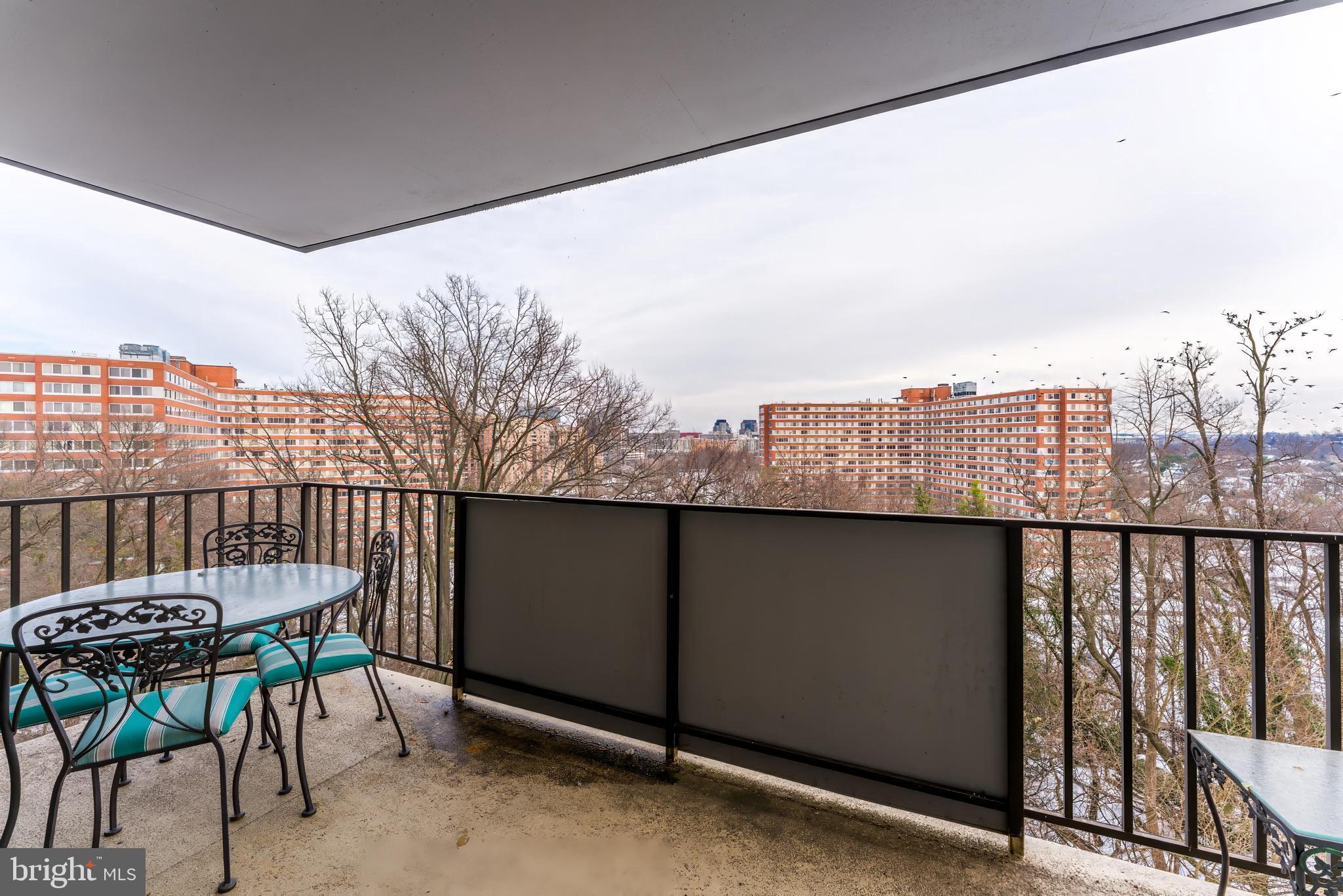 1515 South Arlington Ridge Road, Unit 504 Arlington, VA 22202 - Photo 27 of 33