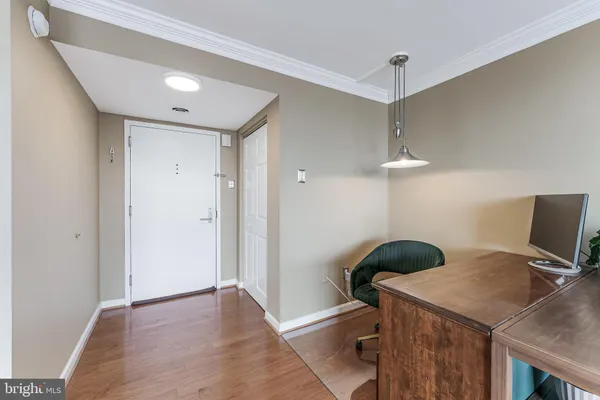 $399,999 | 1515 South Arlington Ridge Road, Unit 504, Arlington, VA 22202