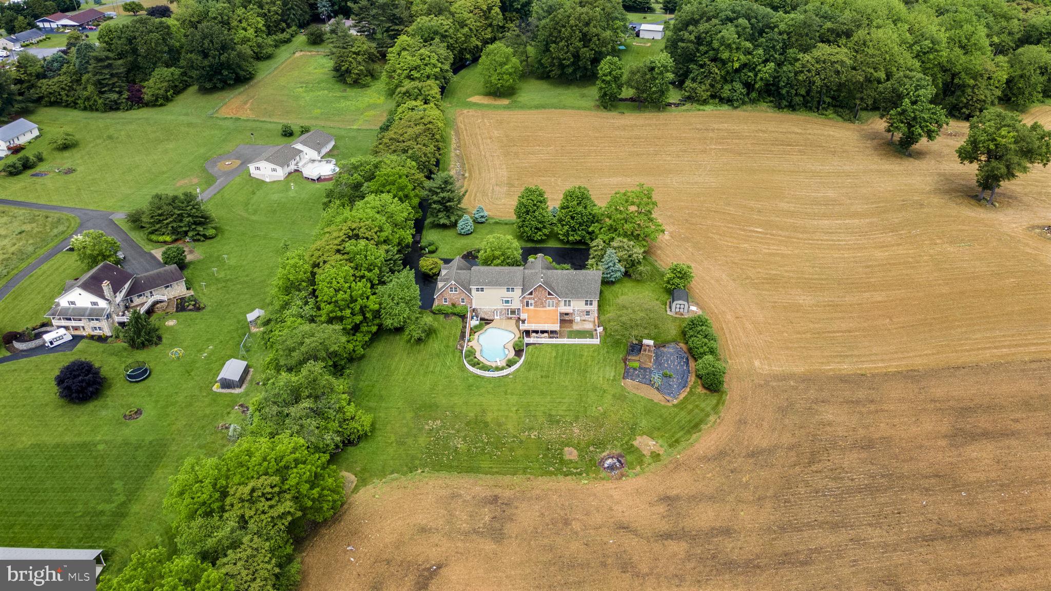 5118 Burkholder Road Chambersburg, PA 17202 - Photo 13 of 90