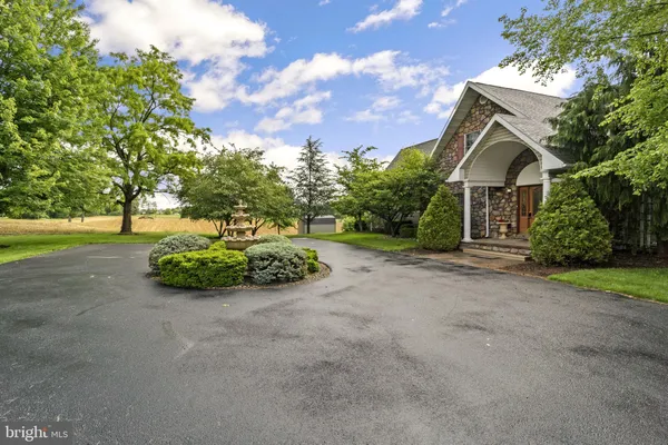 $999,000 | 5118 Burkholder Road, Chambersburg, PA 17202