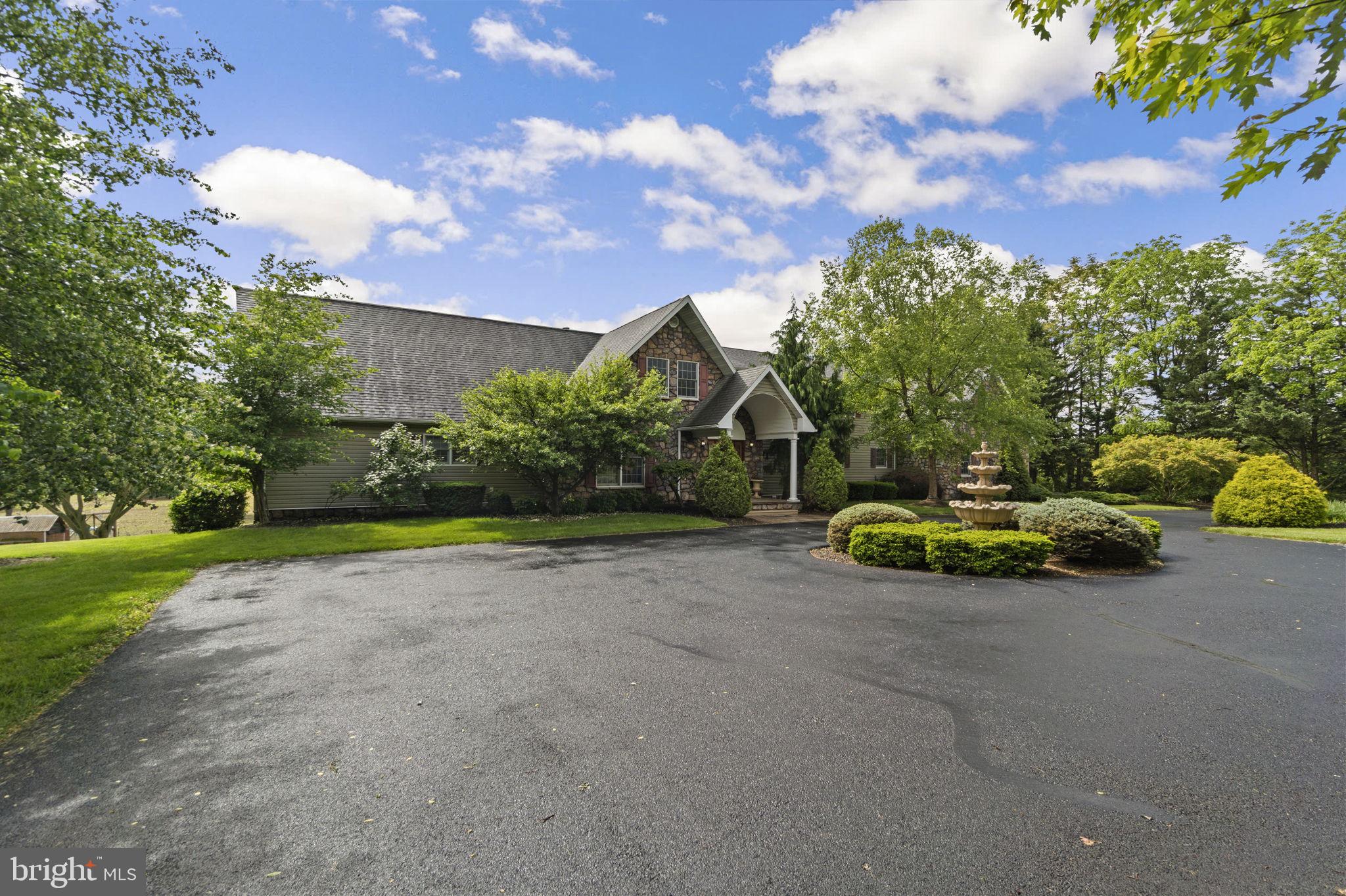 5118 Burkholder Road Chambersburg, PA 17202 - Photo 3 of 90