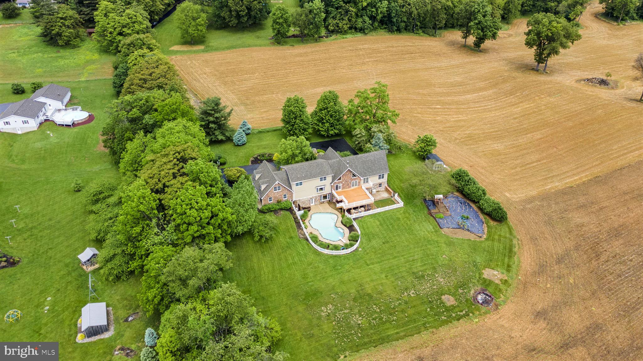 5118 Burkholder Road Chambersburg, PA 17202 - Photo 6 of 90