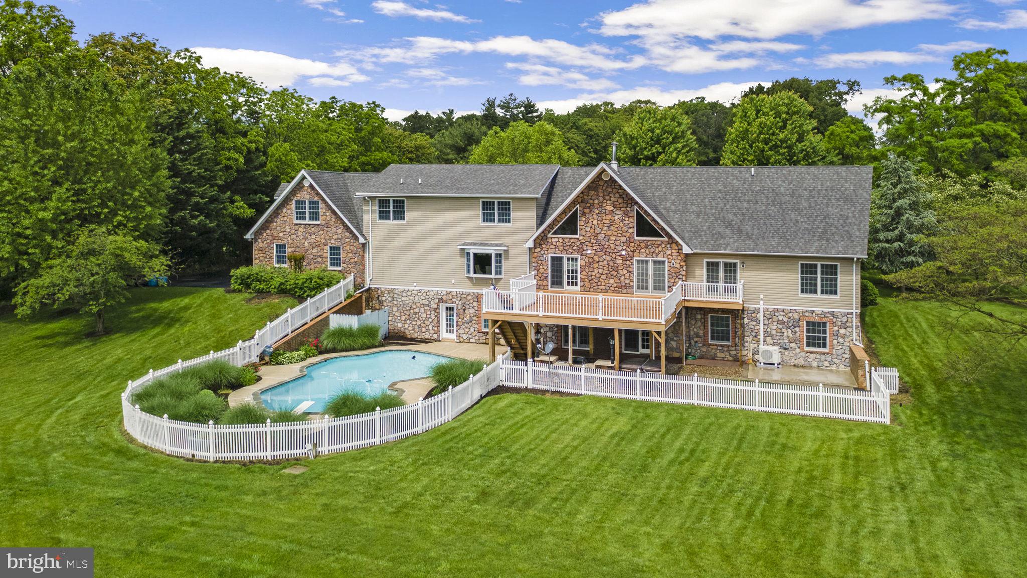 5118 Burkholder Road Chambersburg, PA 17202 - Photo 8 of 90