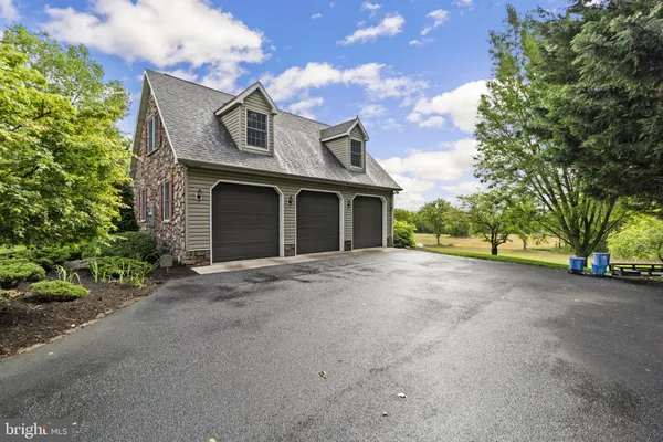 $999,000 | 5118 Burkholder Road, Chambersburg, PA 17202