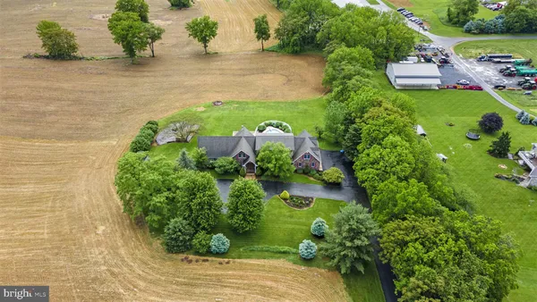 $999,000 | 5118 Burkholder Road, Chambersburg, PA 17202
