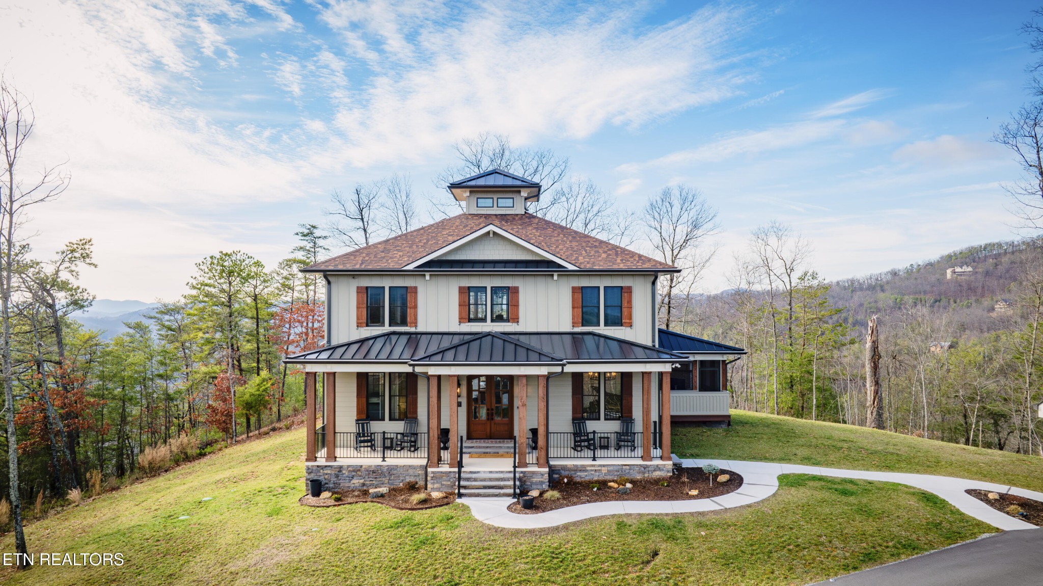 4415 Stackstone Road Sevierville, TN 37862 - Photo 3 of 60 Gallery Image 3