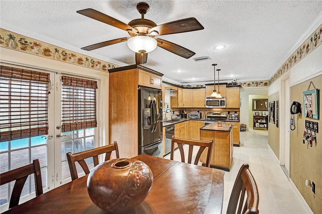 10860 Eureka Street Boca Raton, FL 33428 - Photo 23 of 39 Photo 23