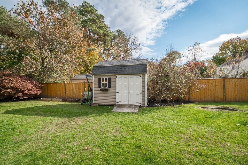 37 Tufts Road Winchester, MA 01890 - Photo 36 of 39 a view of a backyard