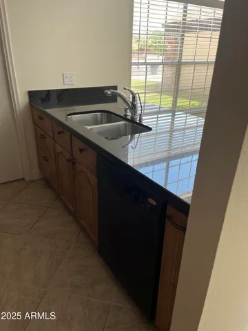 $447,500 | 853 East Manor Drive, Chandler, AZ 85225