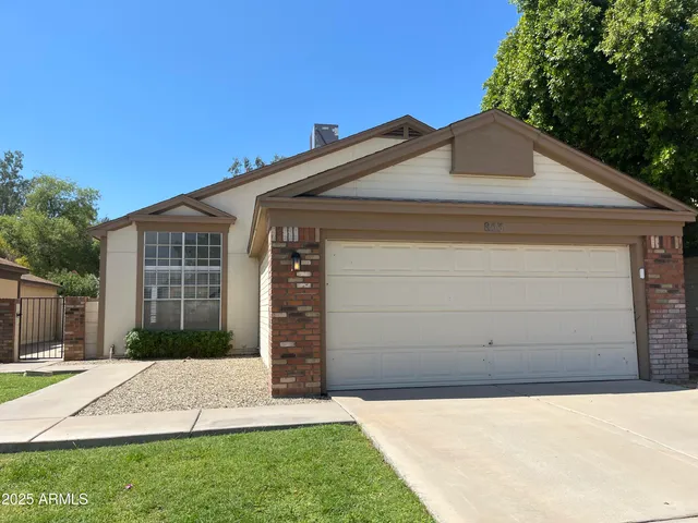 $447,500 | 853 East Manor Drive, Chandler, AZ 85225