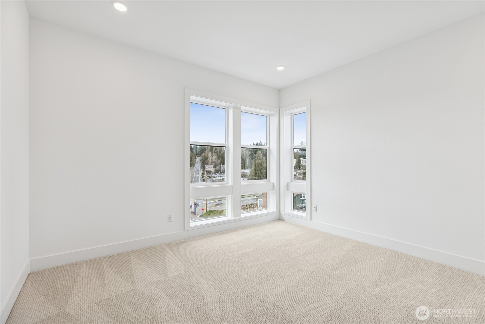 18805 99th Court Northeast, Unit E Bothell, WA 98011 - Photo 21 of 36