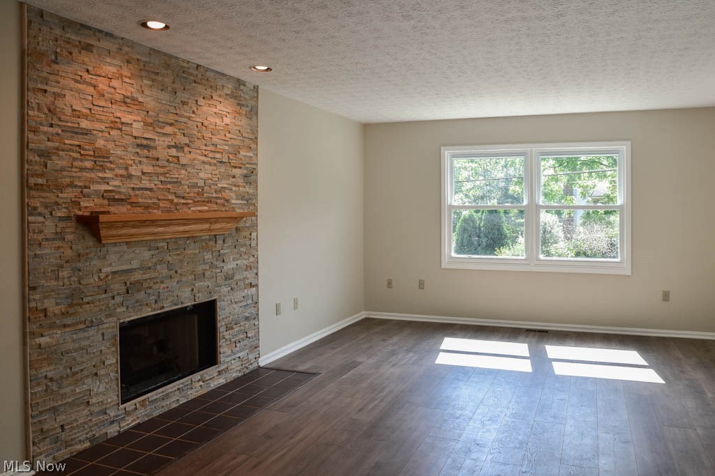 3837 Martha Road Kent, OH 44240 - Photo 8 of 22 Great room with a beautiful fireplace.