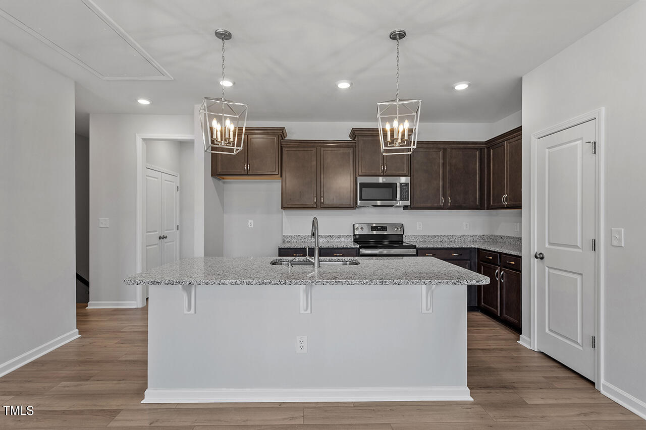 18 Ripple Way, Unit 288 Clayton, NC 27520 - Photo 5 of 30 FMWeb06