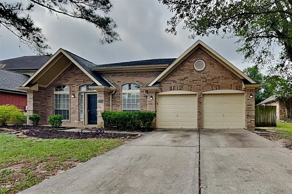 $2,495 | 17111 Cradle Cove Court, Houston, TX 77095