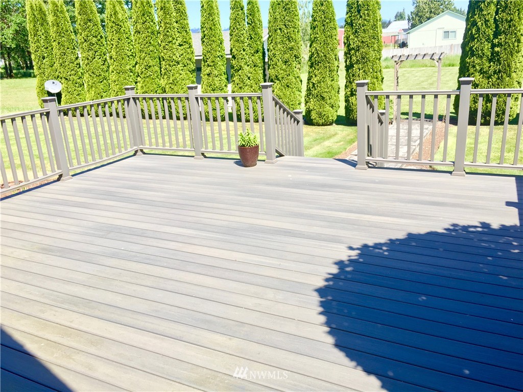 9247 Applegate Loop Southwest Rochester, WA 98579 - Photo 19 of 25
