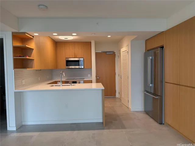 $3,100 | 1388 Kapiolani Boulevard, Unit 1604, Honolulu, HI 96814