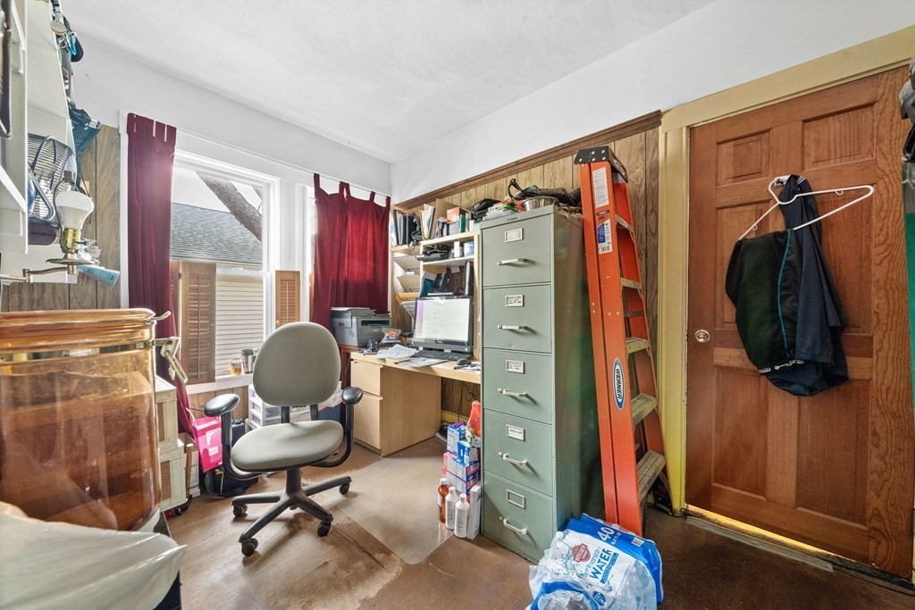 15 Rosalind Road Weymouth, MA 02191 - Photo 11 of 22