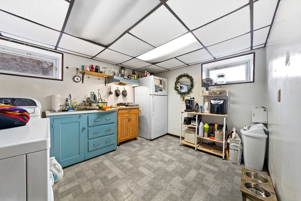 15 Rosalind Road Weymouth, MA 02191 - Photo 19 of 22