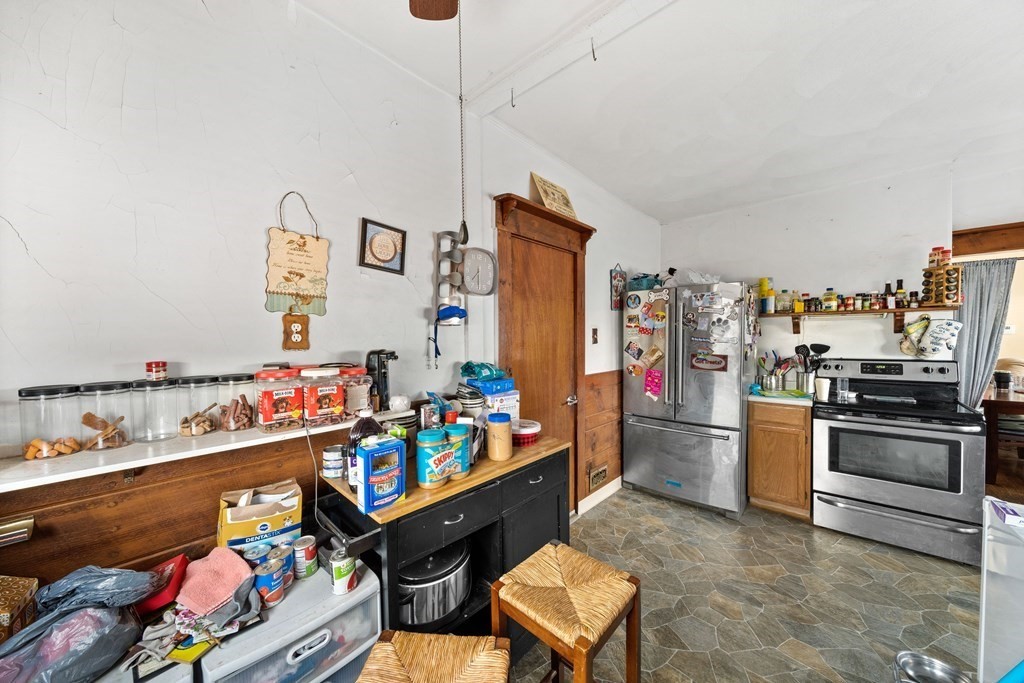 15 Rosalind Road Weymouth, MA 02191 - Photo 9 of 22